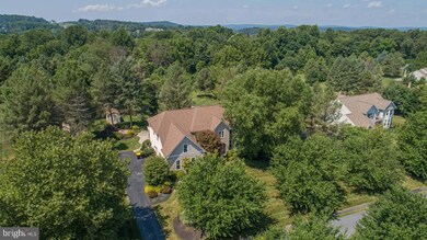 33 N Iroquois Ln, Chester Springs, PA 19425 - photo 2