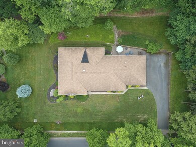 1040 Wayne Ave, Reading, PA 19610 - photo 4