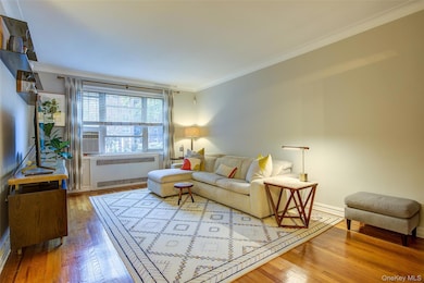 77-35 113th St unit 2N, Forest Hills, NY 11375 - photo 7