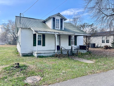 42 Pike St, Brodhead, KY 40409 - photo 2