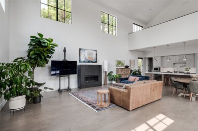 202 W 32nd St, Houston, TX 77018 - photo 5