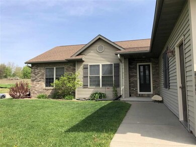 611 Sullivan St, West Branch, IA 52358 - photo 2