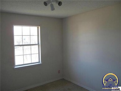 4774 Halsey St, Shawnee, KS 66216 - photo 6