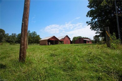 929 Arthur Teague Rd, Siler City, NC 27344 - photo 6