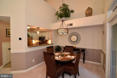 1377 Garden Wall Cir unit F, Reston, VA 20194 - photo 5