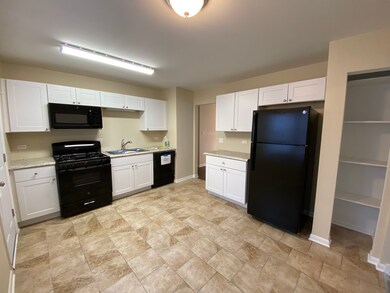 17810 Princeton Ln, Country Club Hills, IL 60478 - photo 7