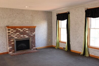 8 Elizabeth Ln, West Bridgewater, MA 02379 - photo 5