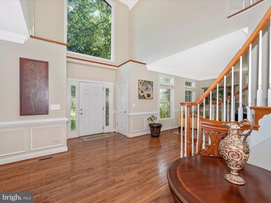 611 Traveller Ct, Lothian, MD 20711 - photo 4