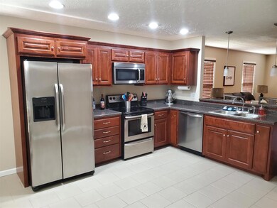 92 Stone Hollow Dr, Manchester, TN 37355 - photo 5