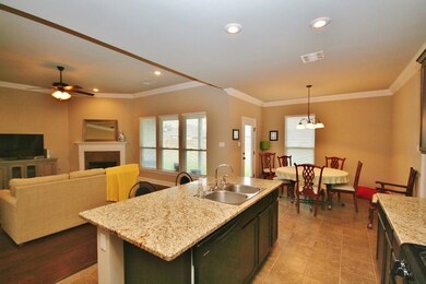 Kitchen, breakfast room