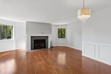 2880 Torrey Pine Ln unit 2F, Lisle, IL 60532 - photo 7