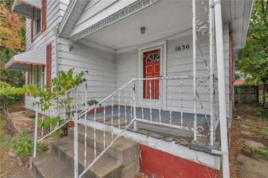 1636 Gibbs Ave NE, Canton, OH 44705 - photo 4