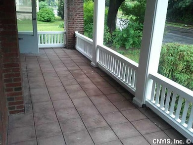 Porch - Open