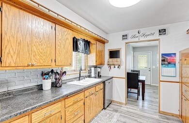 630 Rosedale Rd NE, Minneapolis, MN 55432 - photo 7