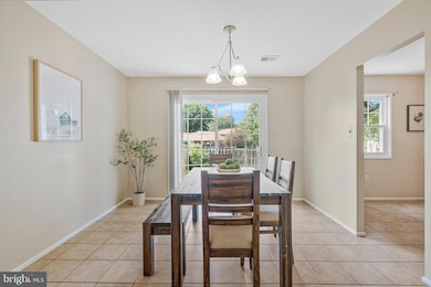 7774 Quail Run Ln, Manassas, VA 20109 - photo 6