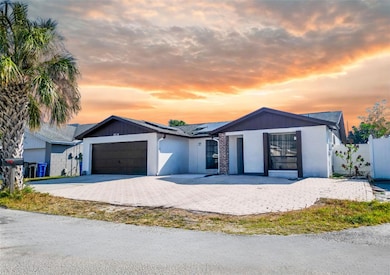 9214 Roundwood Ct, Tampa, FL 33615 - photo 3