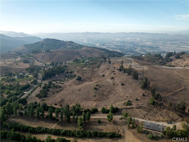 1 Calle Capistrano, Temecula, CA 92590 - photo 3