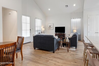 108 Santa Marta Dr-7