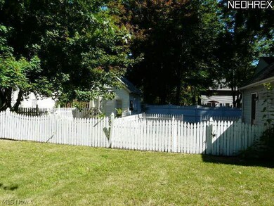 8373 Bradfords Gate, Olmsted Falls, OH 44138 - photo 2