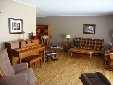 3205 Saint James St, Rolling Meadows, IL 60008 - photo 2