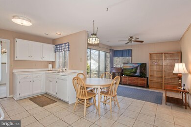 6 Greencastle Rd, Sterling, VA 20164 - photo 5