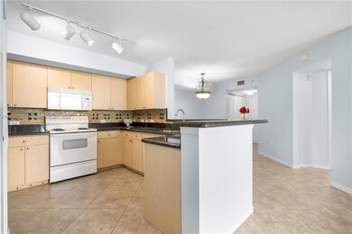 1308 Villa Cir unit 1308, Boynton Beach, FL 33435 - photo 6