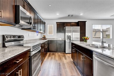 12328 Golden Wreath Rd unit 4, Las Vegas, NV 89183 - photo 2