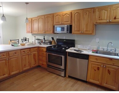 690 E 7th St unit 2, Boston, MA 02127 - photo 3