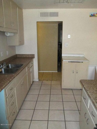 Kitchen 4