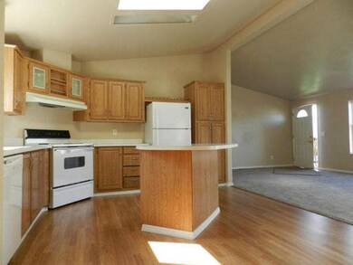 891 N Garden Plaza, East Wenatchee, WA 98802 - photo 4