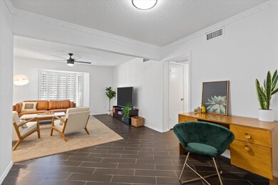 6029 Sandhurst Ln unit C, Dallas, TX 75206 - photo 5