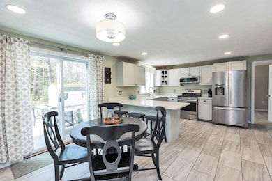 You will love this updated eat-in kitchen