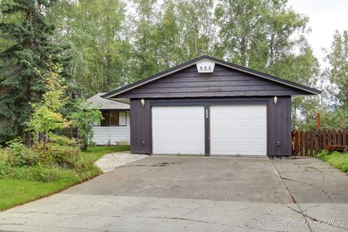 Nice 2-Car Garage