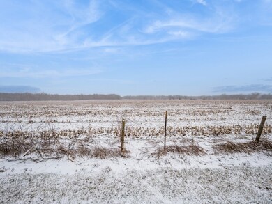 4600 Urbana Rd, Center Point, IA 52213 - photo 3