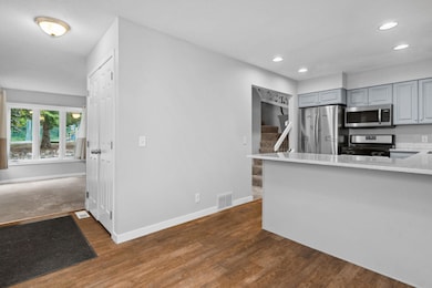 124 Avignon Ct, Woodbury, MN 55125 - photo 7