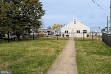 7609 Iroquois Ave, Sparrows Point, MD 21219 - photo 5