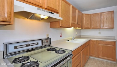 5665 E 25th St, Tucson, AZ 85711 - photo 7