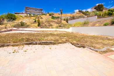 5529 Kailas ST Ventura CA 93003