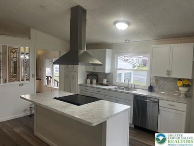 5148 Stone Terrace Dr, Whitehall Township, PA 18052 - photo 7