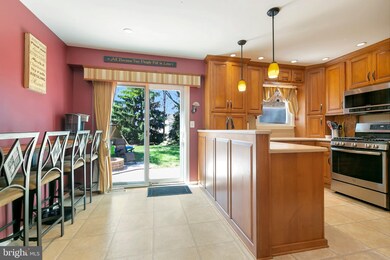 435 Dorchester Ln, Perkasie, PA 18944 - photo 5