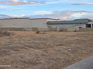 0 unit 25008803, Lancaster, CA 93536 - photo 2