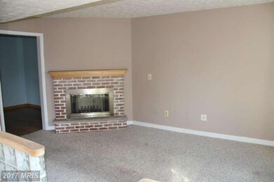 14016 Grumble Jones Ct, Centreville, VA 20121 - photo 3