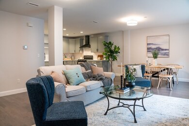 563 Summer St unit 6, Lynn, MA 01905 - photo 2