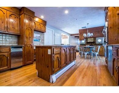 7 Cherokee Cir, Andover, MA 01810 - photo 4