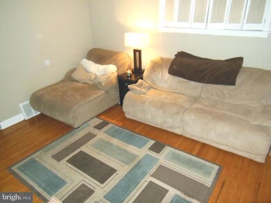 272 Westpark Ln, Clifton Heights, PA 19018 - photo 7