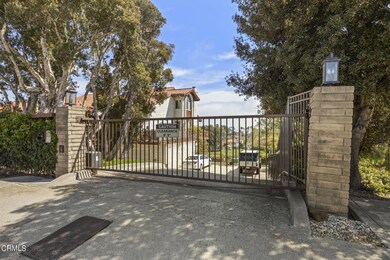 40-web-or-mls-UpmarketMedia_132Poli-137