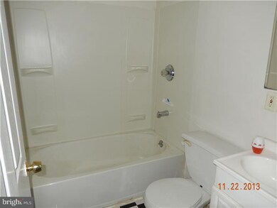 908 E 28th St, Wilmington, DE 19802 - photo 5