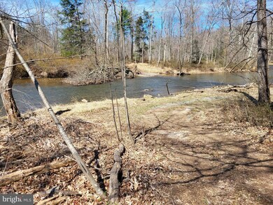 1451 Licking Creek Rd, Big Cove Tannery, PA 17212 - photo 5