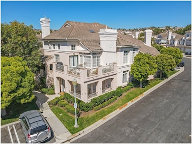 200 Shorebreaker Dr, Laguna Niguel, CA 92677 - photo 2