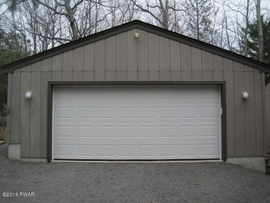 135 Lookout Dr, Hawley, PA 18428 - photo 3